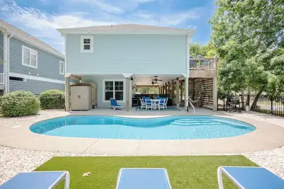 Image de Un refuge pour paresseux: 3 chambres / 2 salles de bain - début 2019 avec piscine privée