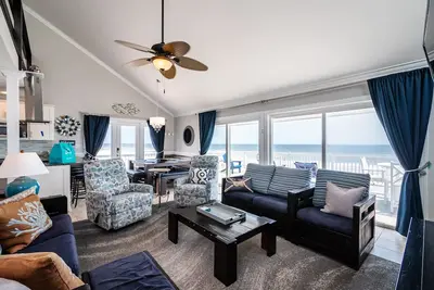 Image de Juste Beachy: 4 chambres / 2. 5 Bath Oceanfront Accueil sur West Beach