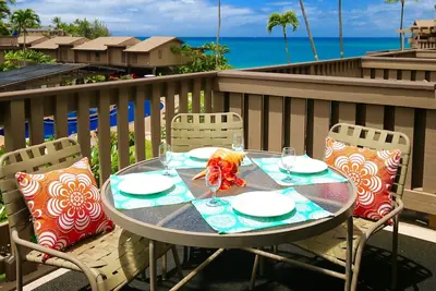 Image de Le Plus DÉSIRABLE-Valeur-2br-2-B Ocean View-Décor Tropical-Ac-Wifi-Sleeps 6
