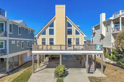 Image de Piège à sable: 4 Br / 2 Ba maison à Oak Island, pour 12 personnes