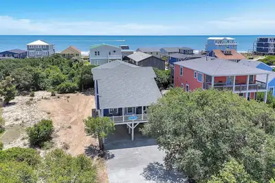Image de Evangile de mer: 3 Br / 2 Ba maison Ă Oak Island, pour 8 personnes