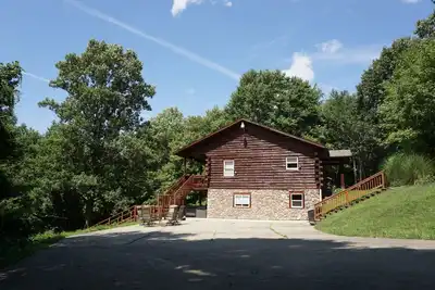 Image de Deerwood Cabin - Chalet 5 chambres Ă louer - 20 couchages