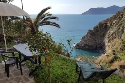 Image de Sur le chemin de la Marina Appartement avec une superbe vue sur la mer