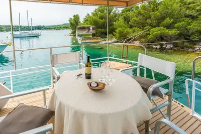 Image de Belle maison de vacances privée avec Wifi, Tv, terrasse, vue panoramique et parking