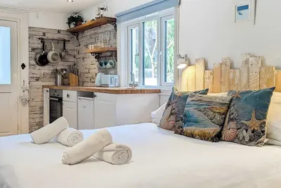 Image de Brunswick Garden Studio: 1 chambre, 2 couchages, WiFi, jardin, central Hove