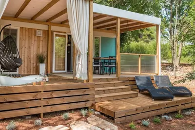 Image de Belle maison de vacances privée avec Wifi, climatisation, Tv, terrasse, animaux admis et parking