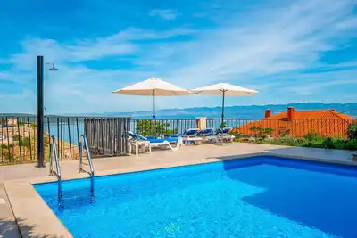 Image de Belle maison de vacances privée avec Wifi, piscine privée, climatisation, Tv, terrasse et parking