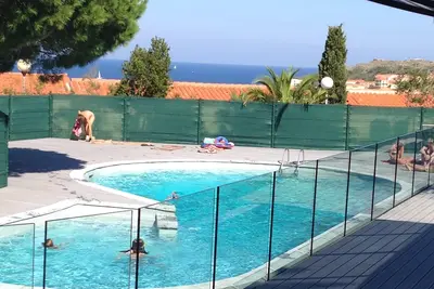 Image de SuperbeT3 vue mer classé 3***, Gde terrasse, piscine, box, 2 ch, 385€-1120€, Fibre