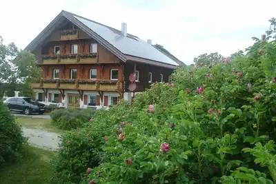Image de Ferme dans un endroit calme / ferme dans un environnement silencieux