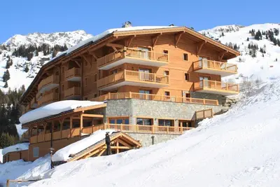 Image de Arc 1800 Iseran, piscine chauffée, ski aux pieds, parking couvert, ménage inclus.