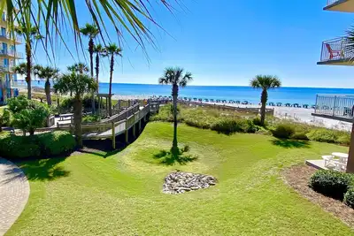 Image de 3 chambres, vue directe sur l'océan et la plage, service de plage Premium inclus