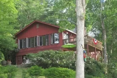 Image de Meilleur emplacement sur le lac. Réservation été, automne et vacances. demander à 4nt. wkdy spécial.