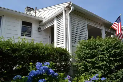 Image de \"Absolument adorable. Le chalet, la plage, la ville, les propriétaires. \"