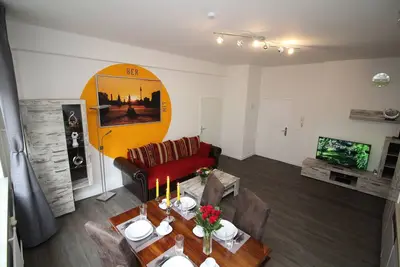 Image de 8 chambres à 19 personnes, un mobilier luxueux, « Iris8 »