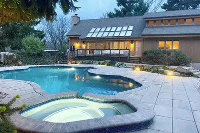Image de Maison de luxe à seulement 1 heure de New York • spa • piscine • tennis • golf • piste de ski