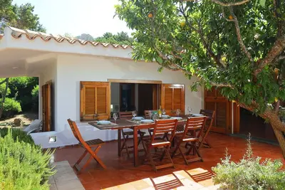 Image de Belle maison de vacances privée pour 8 personnes avec Wifi, Tv, patio et animaux admis