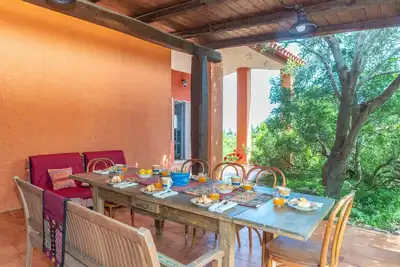 Image de Belle maison de vacances privée avec piscine privée, Wifi, Tv, terrasse, vue panoramique, parking