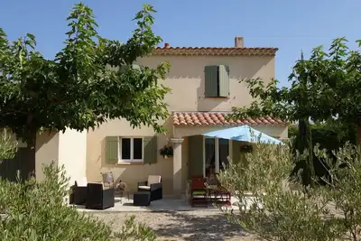 Image de Magnifique maison de vacances privée avec climatisation, Wifi, Tv, terrasse, animaux admis, parking