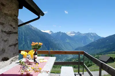 Image de Merveilleuse maison de vacances privée avec Tv, terrasse, animaux admis, vue panoramique et parking