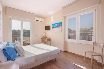 Image de bel appartement panoramique dans le centre de Cagliari