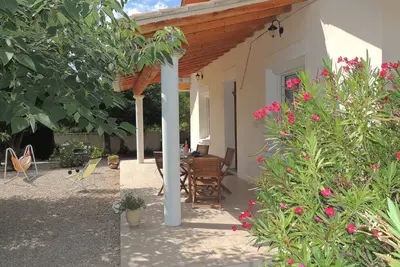 Image de Villa indépendante proche du Mont ventoux 3 clées vacances à carpentra