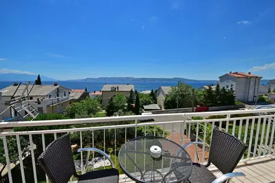 Image de Joli appartement pour 5 personnes avec Wifi, climatisation, Tv, terrasse et parking