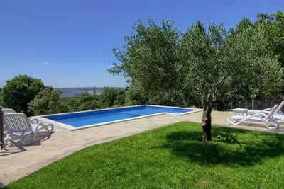 Image de Maison de vacances privée avec Wifi, climatisation, piscine privée, Tv, terrasse, parking