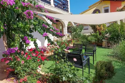 Image de Bel appartement pour 4 personnes avec climatisation, Wifi, Tv, terrasse, animaux admis et parking