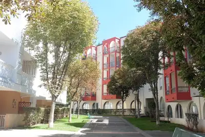 Image de Studio rénové avec balcon à 650m des Thermes - Lamalou, proche centre-ville et nature