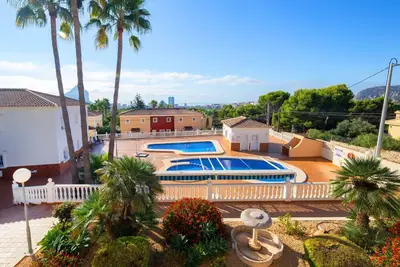 Image de Joli appartement pour 4 personnes avec piscine, climatisation, Tv, patio et parking