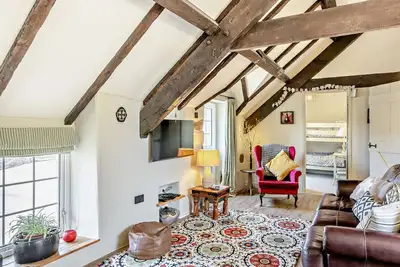 Image de Llofft Llyn - Deux Chambres Appartement, Couchages 4