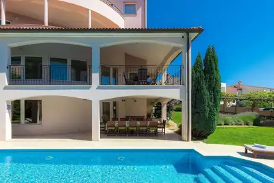 Image de Maison de vacances privée avec climatisation, Wifi, piscine privée, Tv, terrasse, vue panoramique