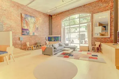 Image de Loft historique de luxe spacieux au centre-ville de Sf