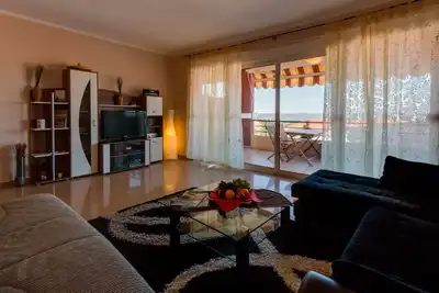 Image de Appartement \/ app. pour 4 personnes avec 95m² à Utjeha (29628)