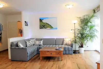 Image de Appartement \/ app. pour 4 personnes avec 58m² à Sassnitz (54970)