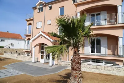 Image de Appartement / app. pour 2 personnes à 30 m² à Vrsi (52064)