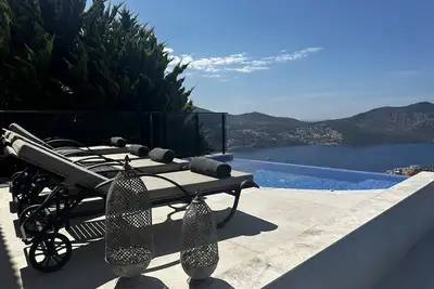 Image de Serenity Villa Detached Luxury With Private Heated * Infinity Pool And Sea Views