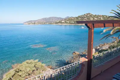 Image de Villa AngelaD seafront and direct access to the coast - Torre delle Stelle