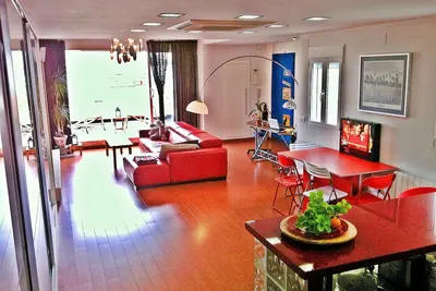 Loft design + wifi + terrasse ensoleillée