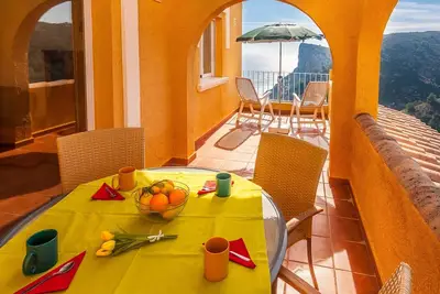 Image de Murillo, appartement Murillo Ă Cumbre del Sol pour 5 personnes