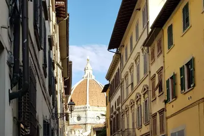 Image de Indépendante à 50 mètres du Duomo central et très toscan