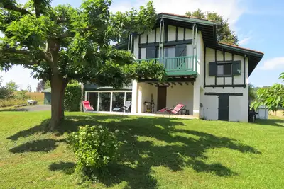 Image de Maison typique basque, en pleine campagne, peut accueillir 6 personnes