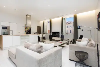 Image de Clic 21-2122-Surperbe 3p moderne rue d'Antibes