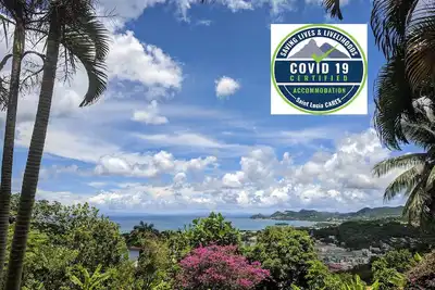 Image de A typical Caribbean plantation house, with superb panoramic ocean views.