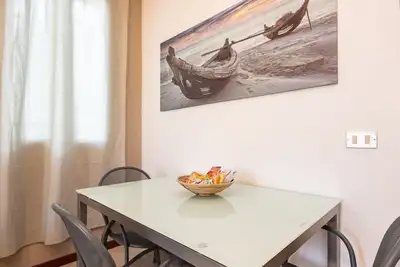 Image de Near Lake Garda and the old town - Studio apartment Il Grappolo