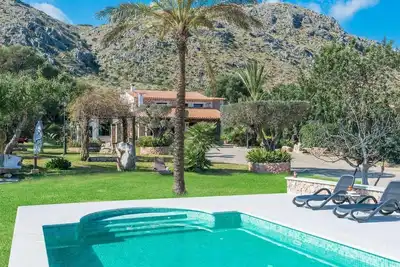 Image de Villa avec vue sur la mer et piscine – Es Puchet