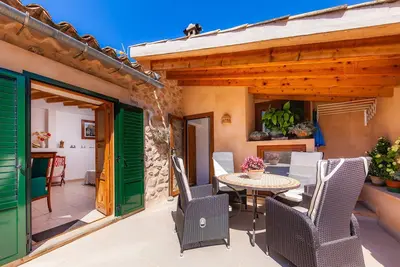 Charmante maison de vacances en centre-ville – Casa Can Murons