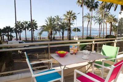 Image de Johnny-2027-Sur la Croisette avec une magnifique vue mer