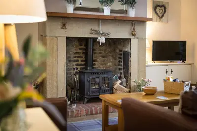 Image de Charmante maison en pierre d'origine à proximité des plages et de la campagne