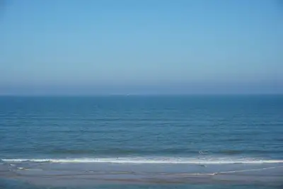 Image de 5 Star Direct Oceanfront Condo-Tous les bénéfices bénéficient aux enfants handicapés physiques
